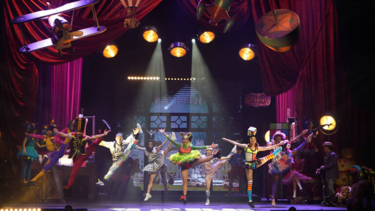 Cometa vuelve con sus aventuras al Palacio de Hielo