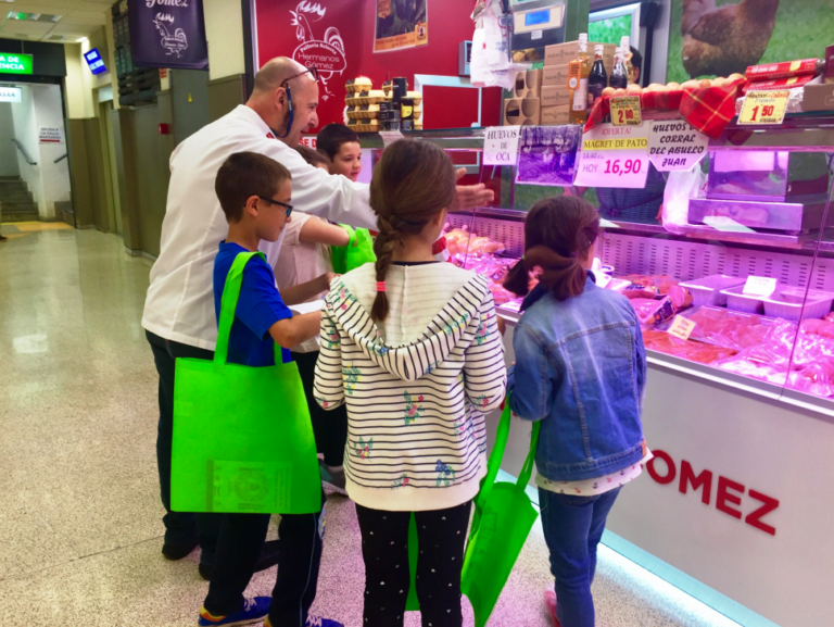 Toda la magia de la Navidad en los mercados de Madrid