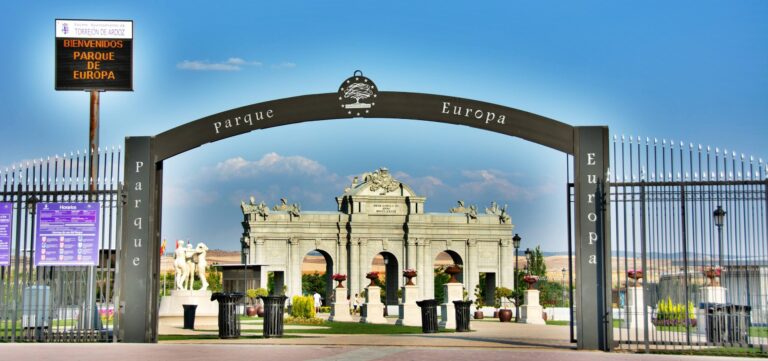 Una visita el Parque Europa en Torrejón de Ardoz para olvidarte de las elecciones