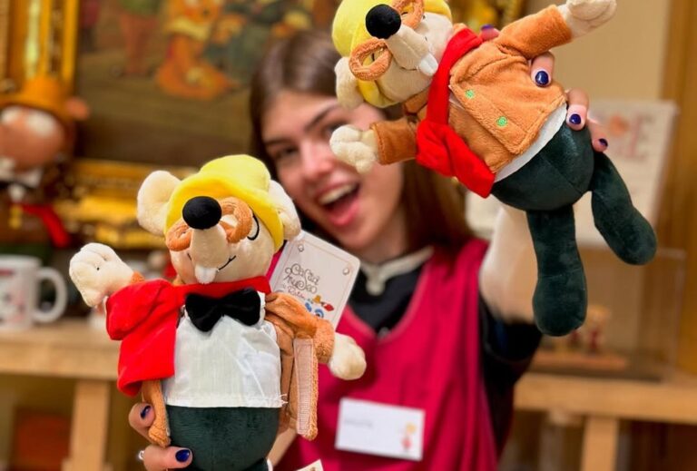 La guía del Ratón Pérez que convierte la ciudad en un juego educativo